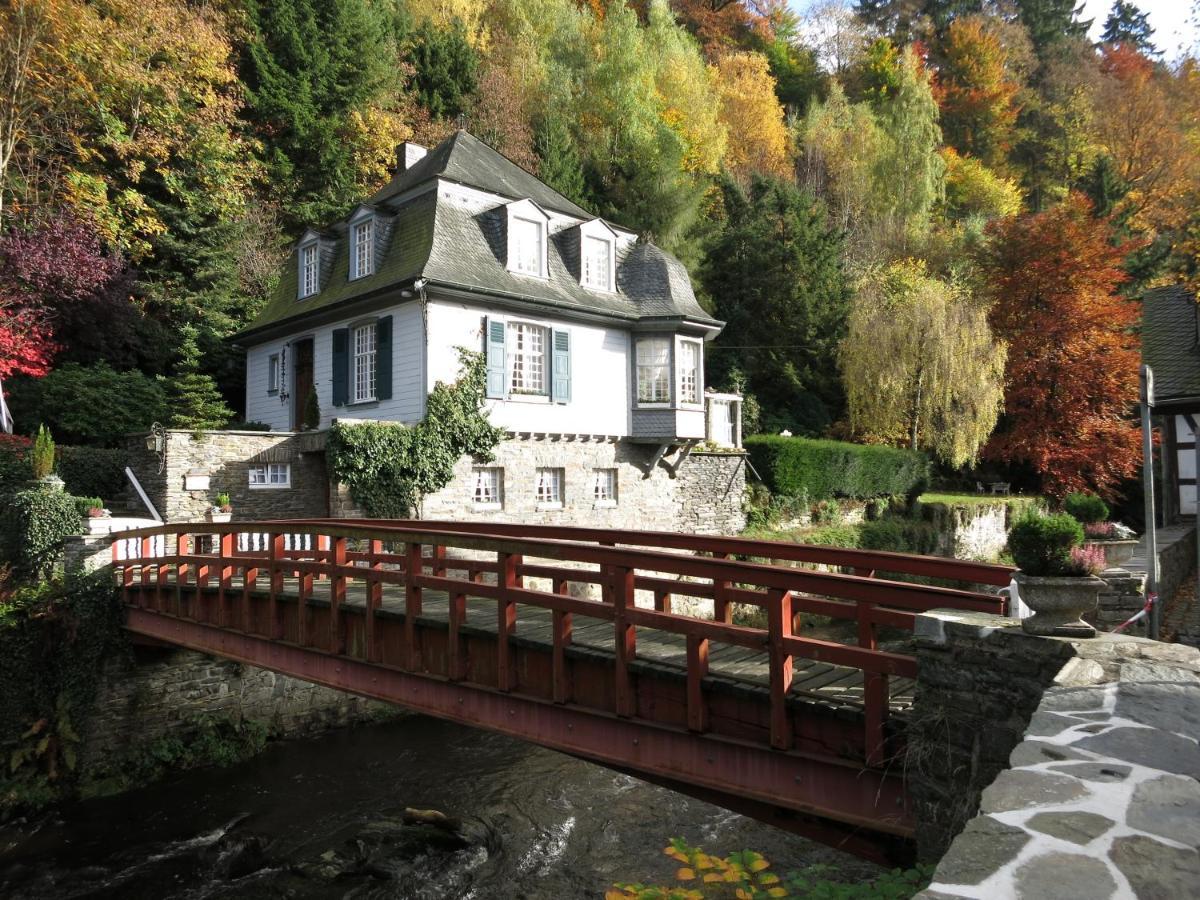 Historisches Haus Im Herzen Von Monschau Exterior photo